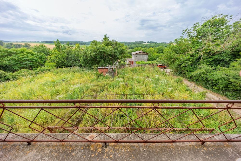 Къща в Плевен-Кайлъка площ 80 цена 46000