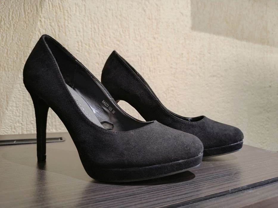 Обувки с ток и платформа