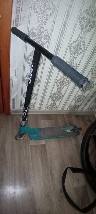 Самакат трюковой детский
