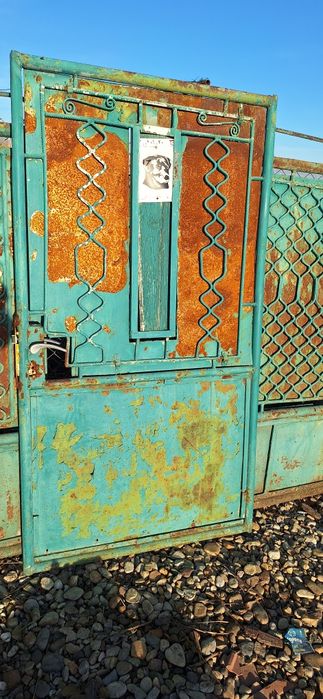 Poartă intrare din fier