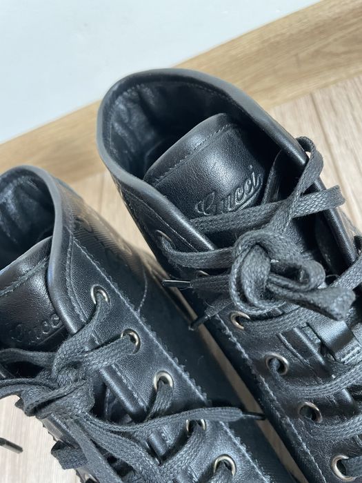 Нови дамски кожени кецове Gucci