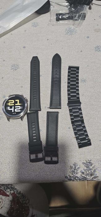 Huawei GT 5 , с оставаща гаранция 1 година