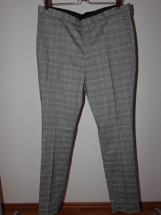 Costum gri cu carouri bărbați – mărimea 50 / L-XL