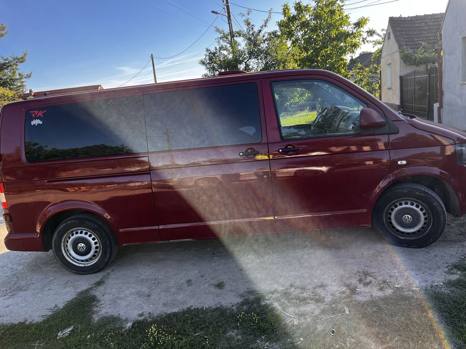 Vând microbuz T5 varianta lungă