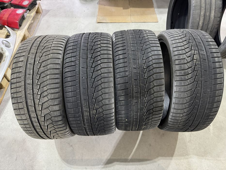 Anvelope iarnă Hankook 235/35/19