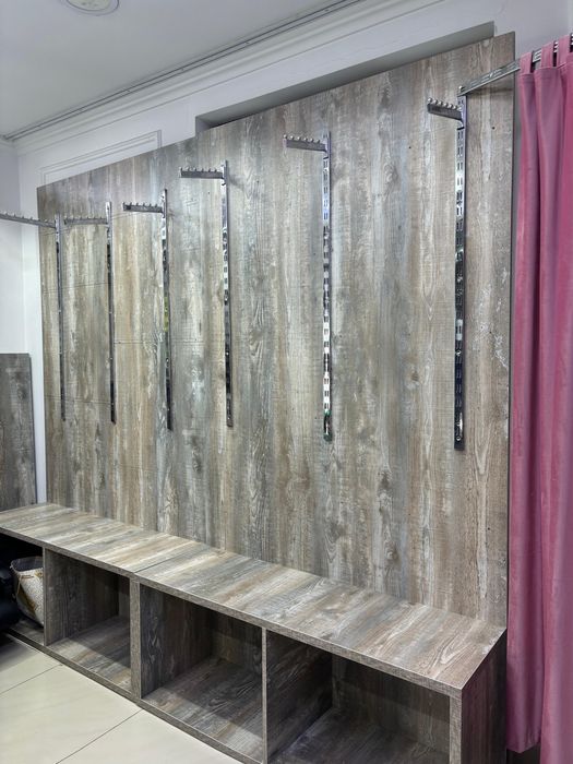 Стеллажи в стиле лофт для магазинов, склада и шоурум. Лофт мебель