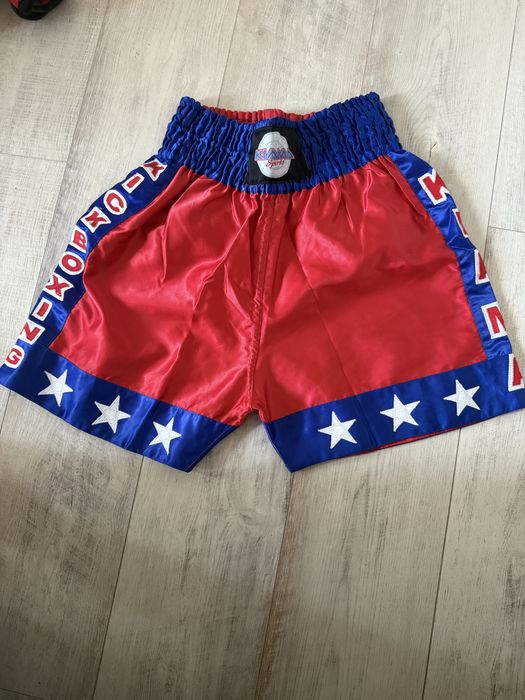 Шорты для кикбоксинга и единоборства