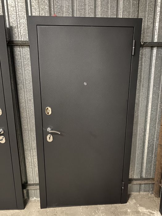 Входные металлические двери