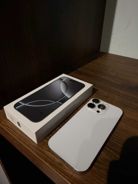 iPhone 16 Pro 256GB