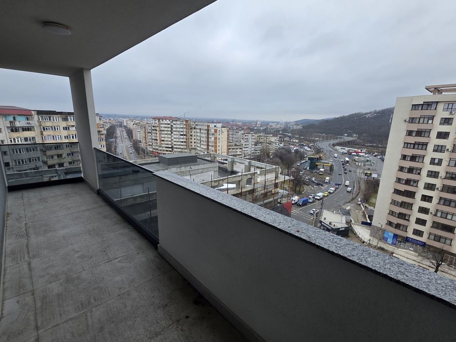 Inchiriez apartament doua camere  adamant towers ,500 eur,lunar