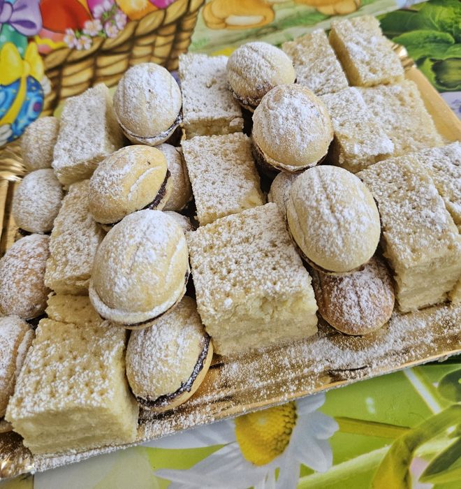 Platou prăjituri