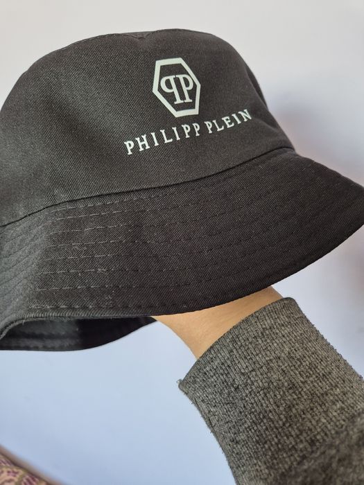 Шапка Philipp Plein