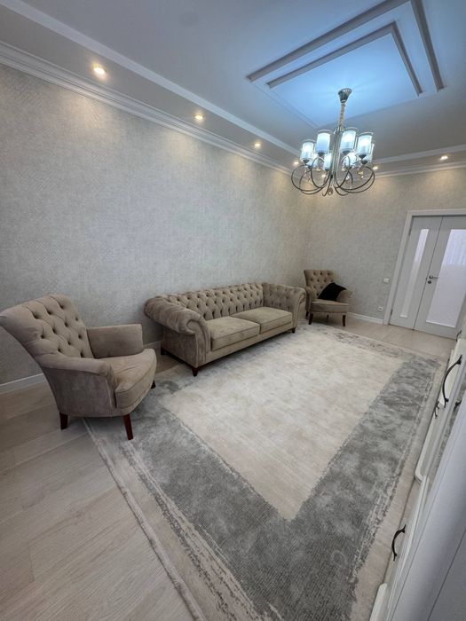 Аренда Ул Махтумкули новастройка 3 ком 3 этаж 9 этажка все ест