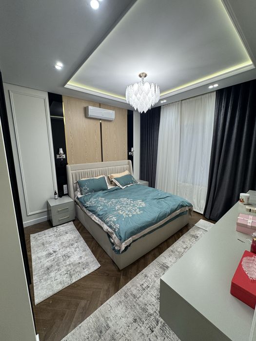 Продаётся двух комнатная квартира с ремонтом нео классика