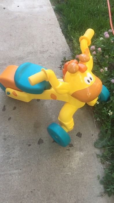 Детский импортный самокат.