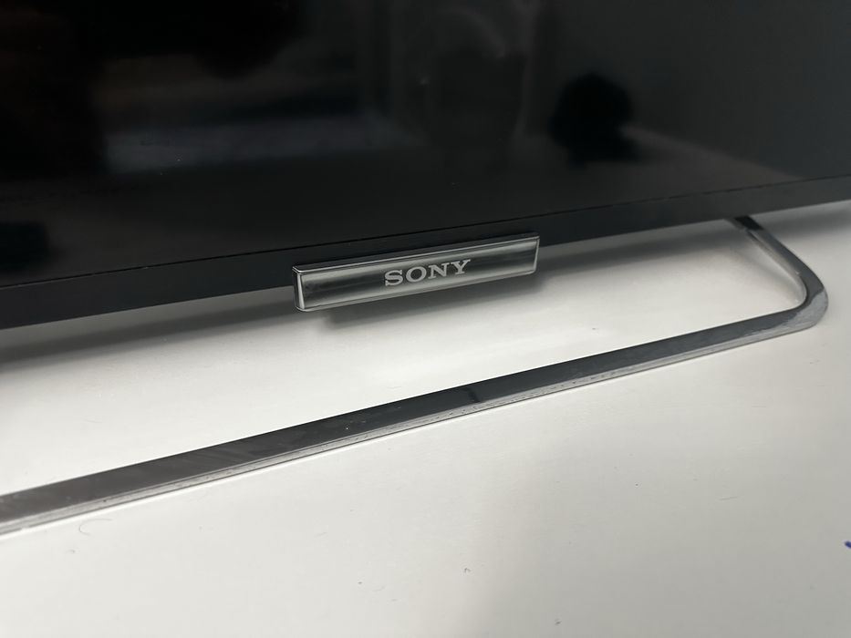 Sony Smart tv wifi 107см