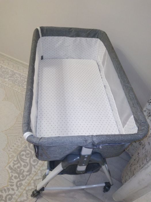 Детская кровать манеж