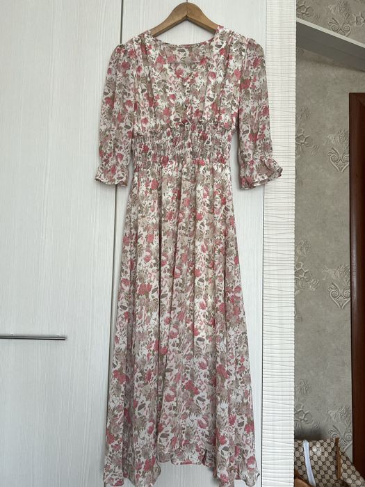 Платья разные продам