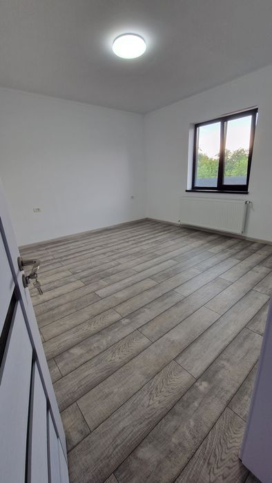 PROPRIETAR-vând casă nouă P+M finalizată la cheie, cu finisaje de lux - More