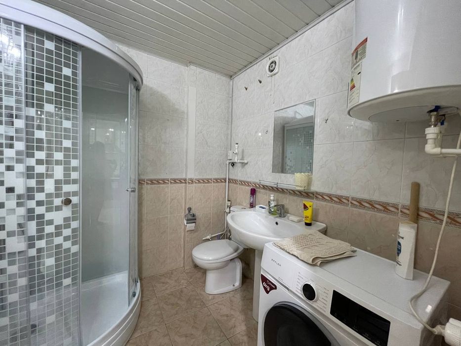 Гидрометцентр. 1в2комн.  2этаж. 42м2.  Меб и тех