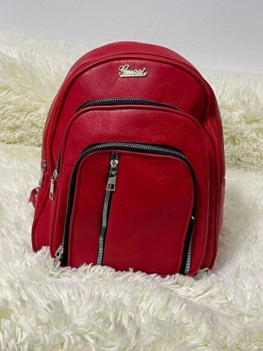Rucsace dama la super oferta