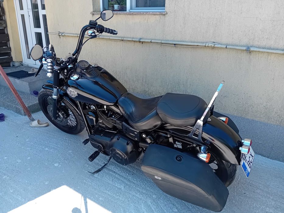 Harley-Davidson Dyna Street Bob