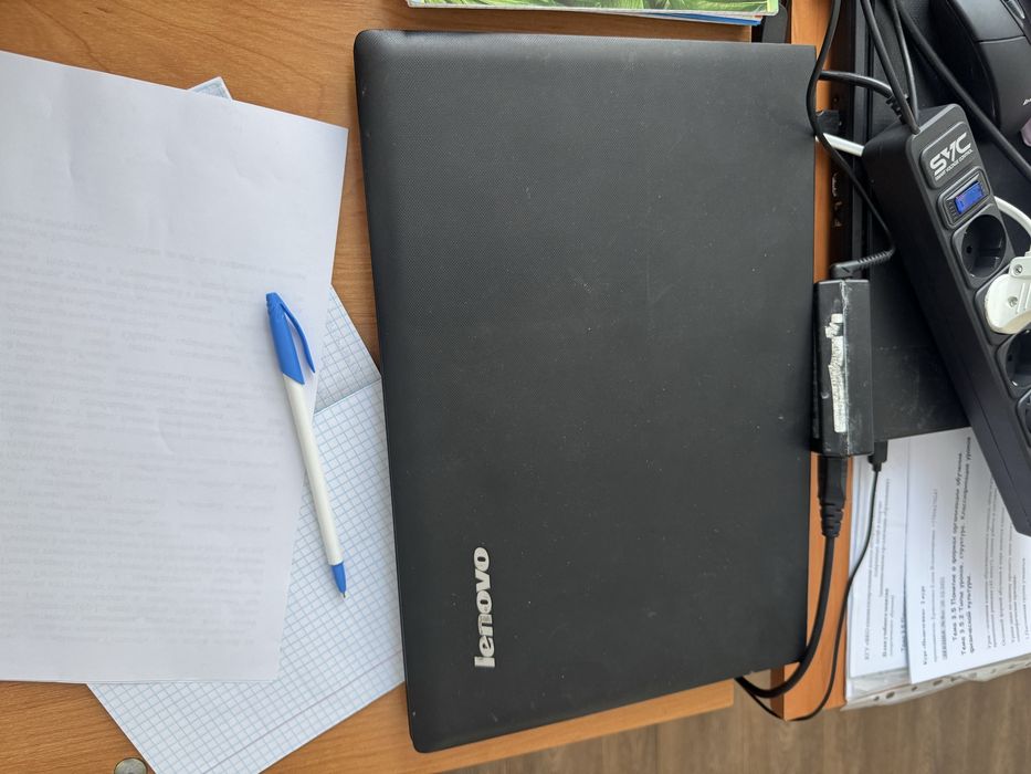 Lenova ноутбук