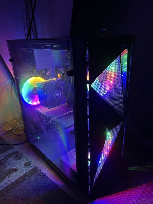 Готовый игровой компьютер с девайсами в подарок