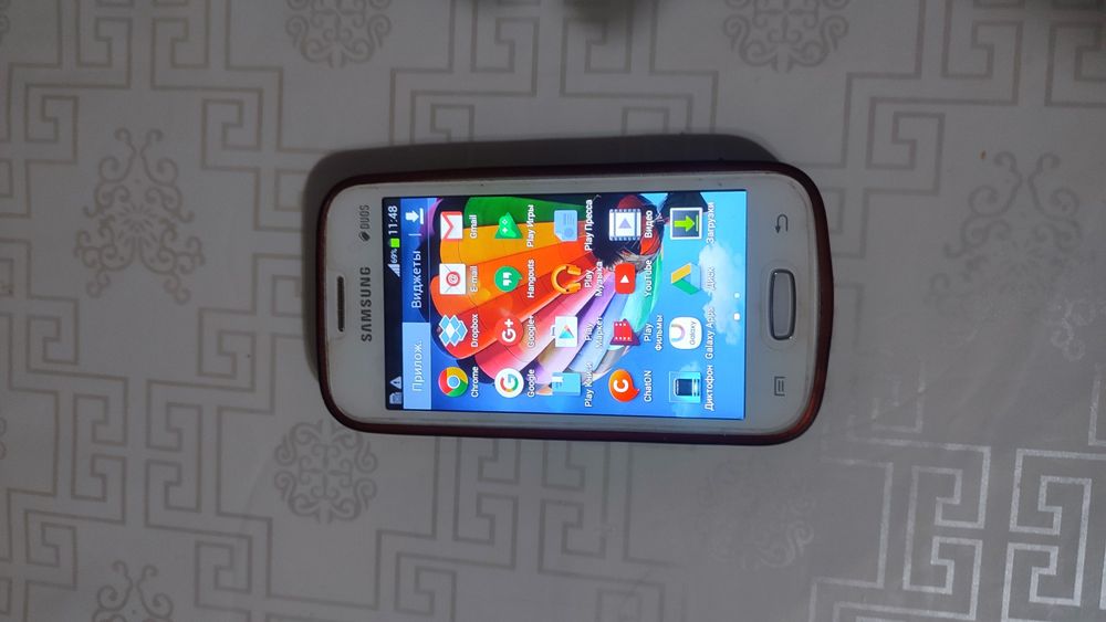 Продам телефон б/у