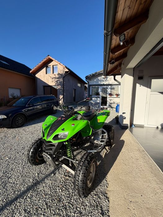 Kawasaki CFX 700