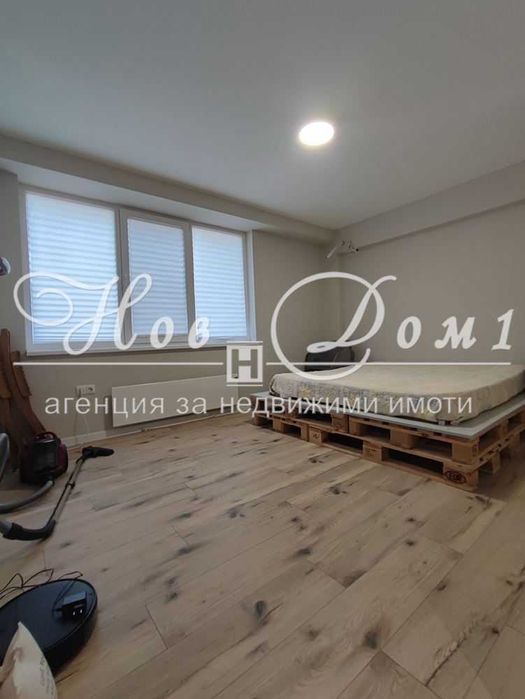 ЛУКСОЗЕН тристаен апартамент в Аспарухово