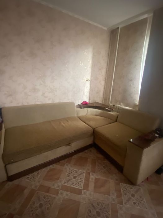 Бесплатно отдам диван