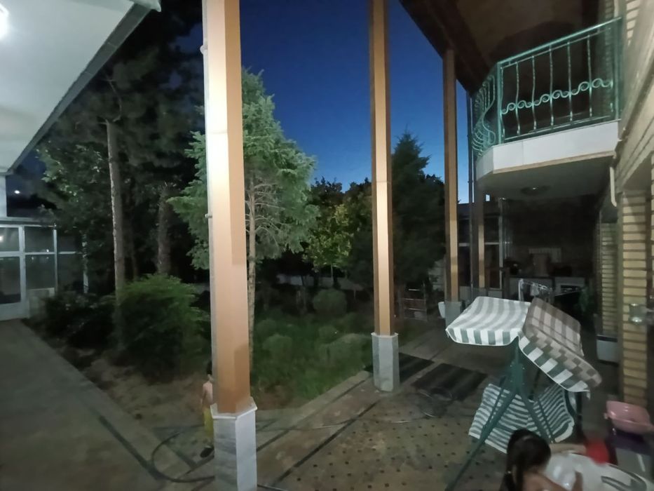 Srochna uy sotiladi Kotta qani