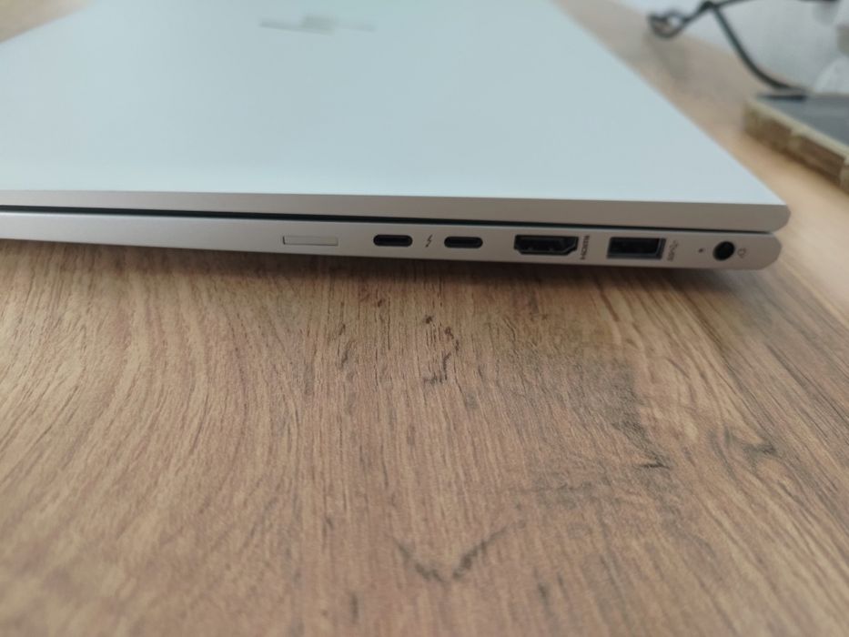 HP EliteBook 850 G8 i7-1185g7 | RAM 16 | NVME 512