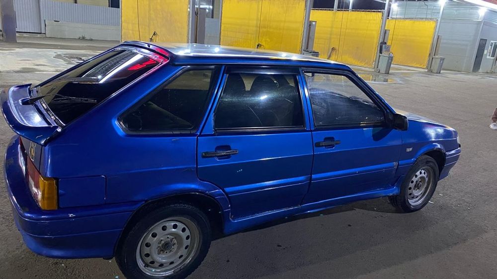 Ваз 2114. 8кл. 2004год