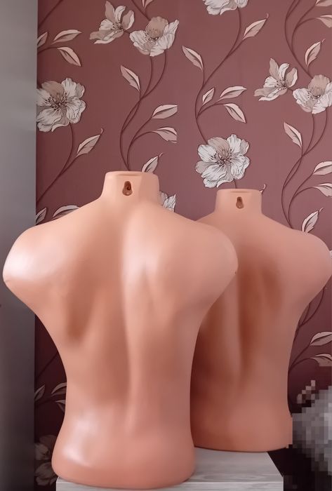 Манекени за дрехи