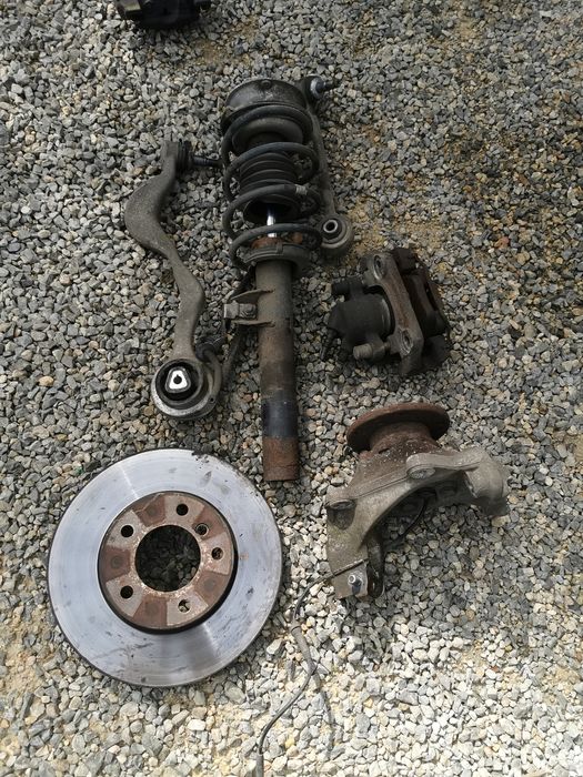 Arc telescop brat fuzeta bmw e90 e91 318d n47 dezmembrez bmw e90 e91