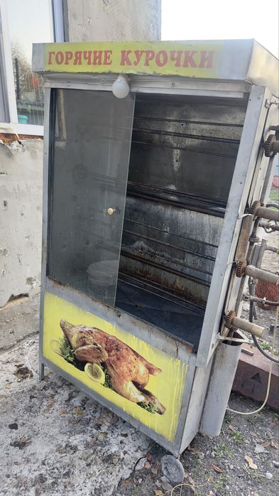 Гриль апарат в рабочем состоянии нету одного стекла