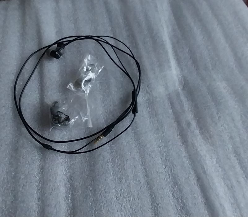 Продам читайте описание