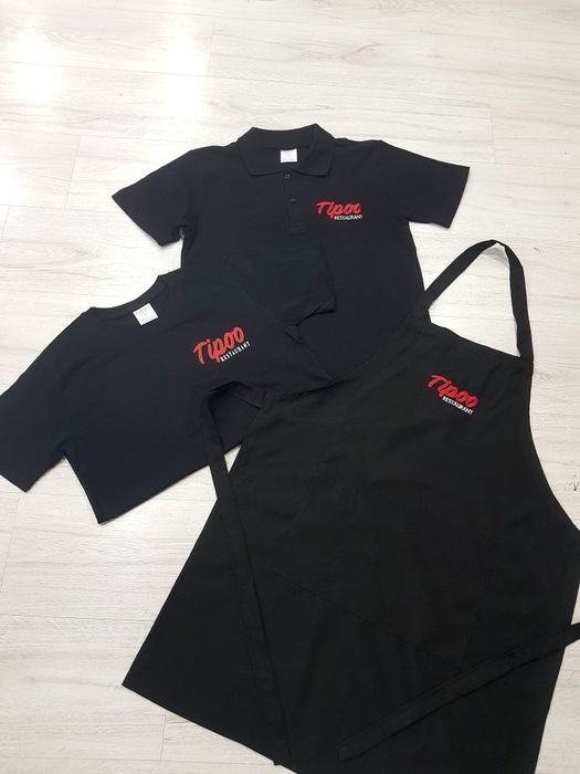 Поло на заказ с логотипом вашей компании.