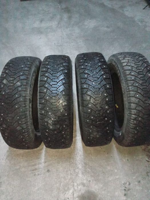 Задняя резина R15