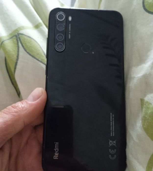 Срочно продам редми нот 8