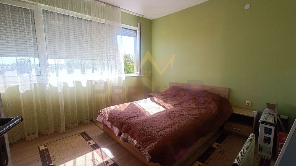 Продава се Тристаен апартамент в Каварна - 73 кв.м за 1576 €/кв.м - Снимка #8