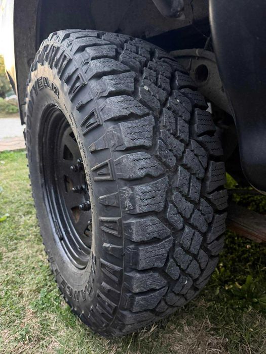 Гуми  M/T goodyear wrangler duratrac 265 70r16