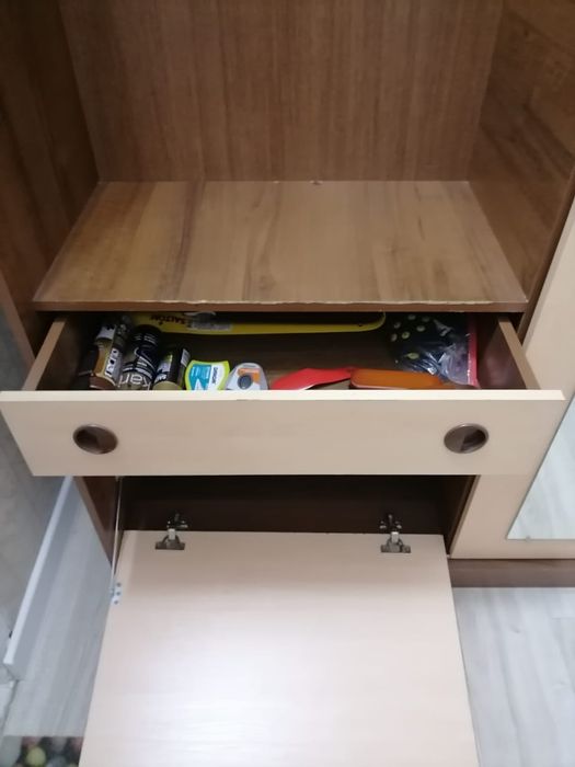 Продам мебель в прихожую