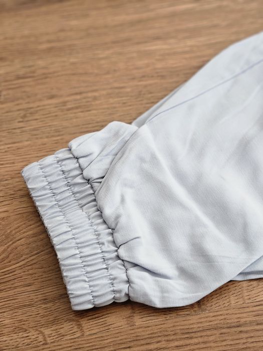 Тънък панталон ZARA
