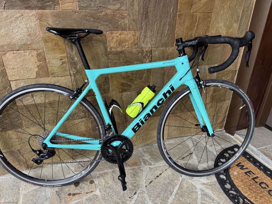Карбонов шосеен велосипед BIANCHI  SPRINT