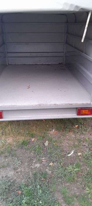 Vand Remorca 750 kg