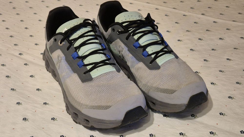 Маратонки On Cloudvista 42