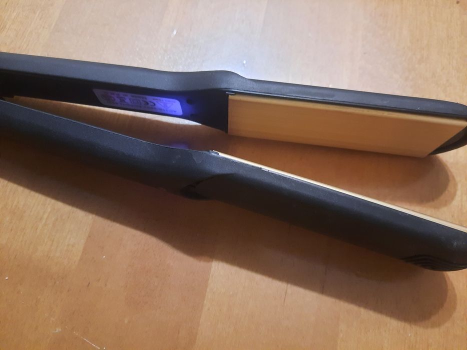 Утюжок-выпрямитель